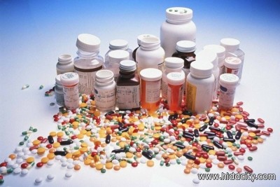 أدوية تباع بـ 10 آلاف دينار في البحرين و60 دينار بالخارج!